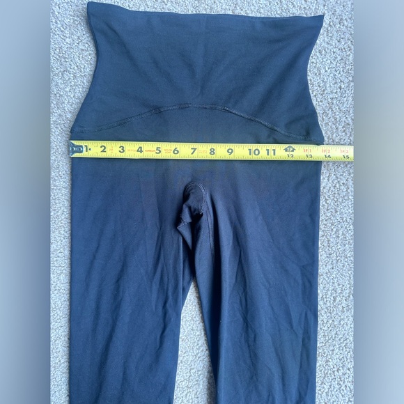 Spanx Active Compression Cropped Leggings black, M - Picture 3 of 11
